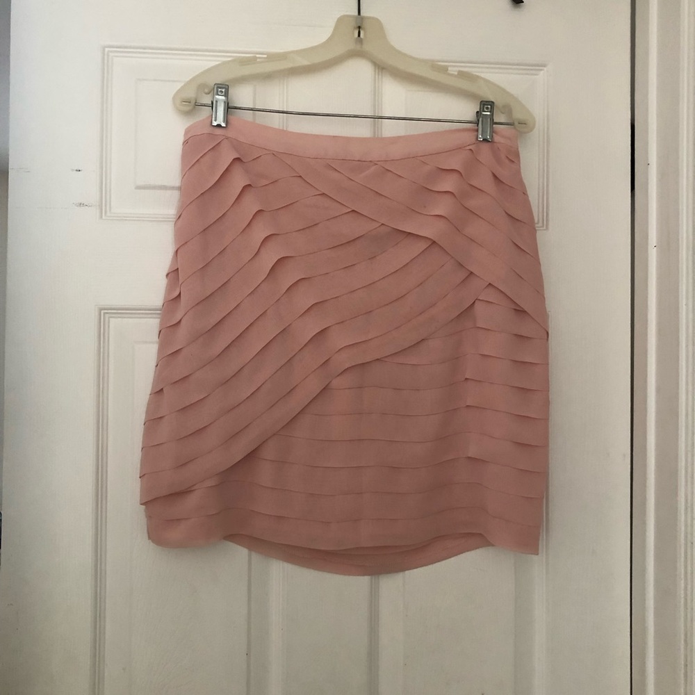 EUC faux mummy/body con skirt New York and Company size 10